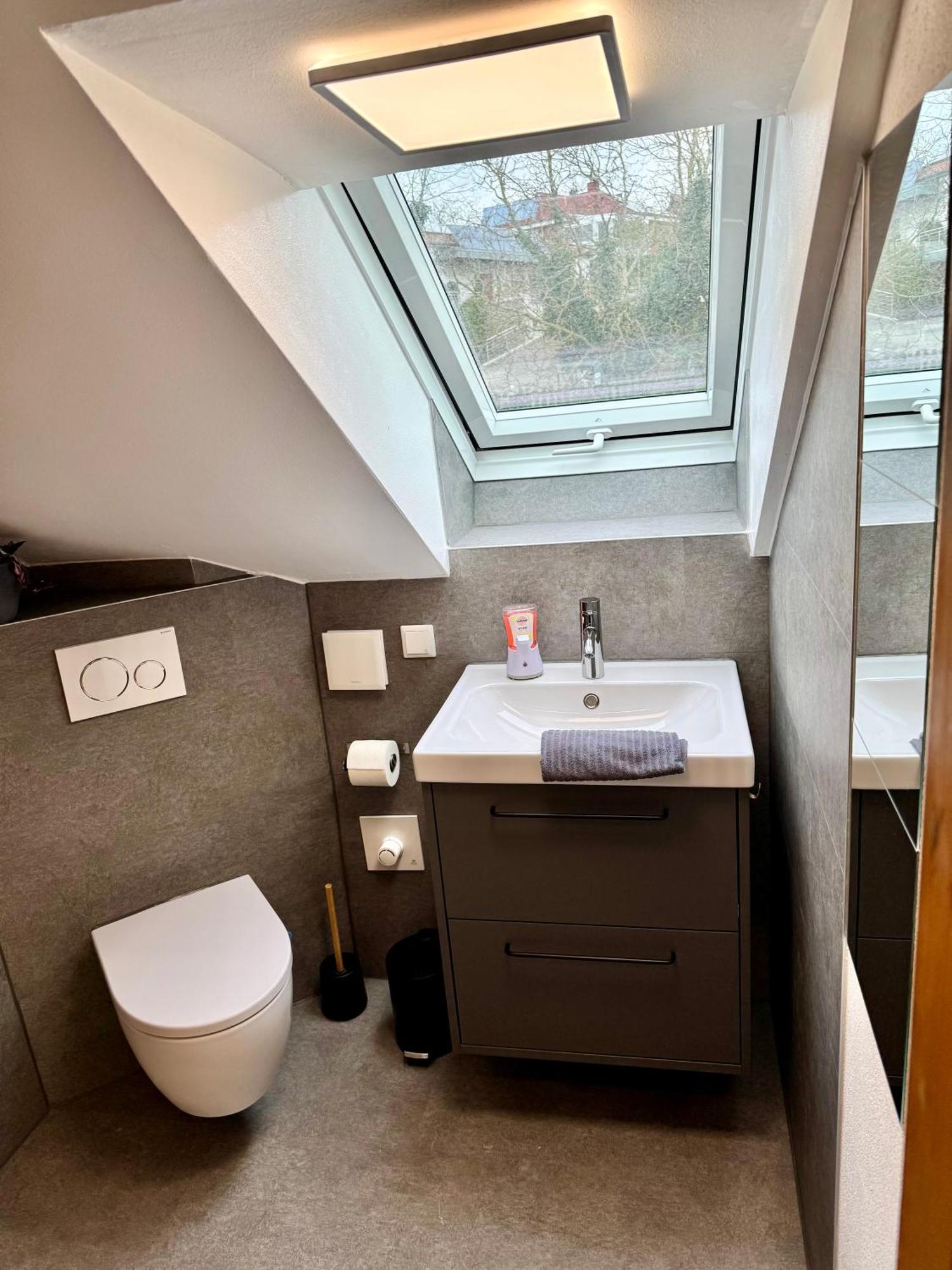 Ferienwohnung An Der Romantischen Strasse Direkt A3 Und A81 Eisingen  Exteriér fotografie
